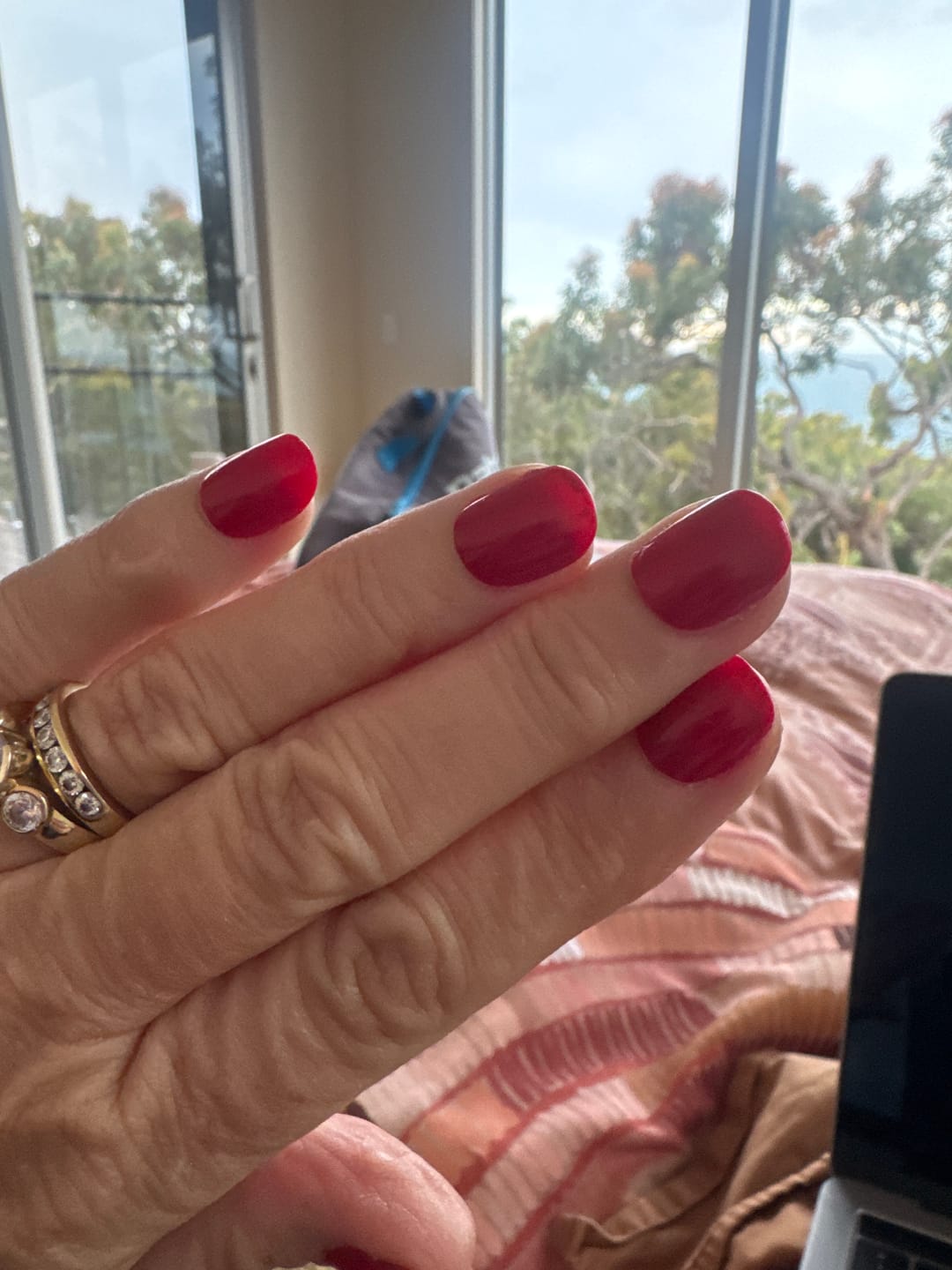 Customer photo review of Poppy