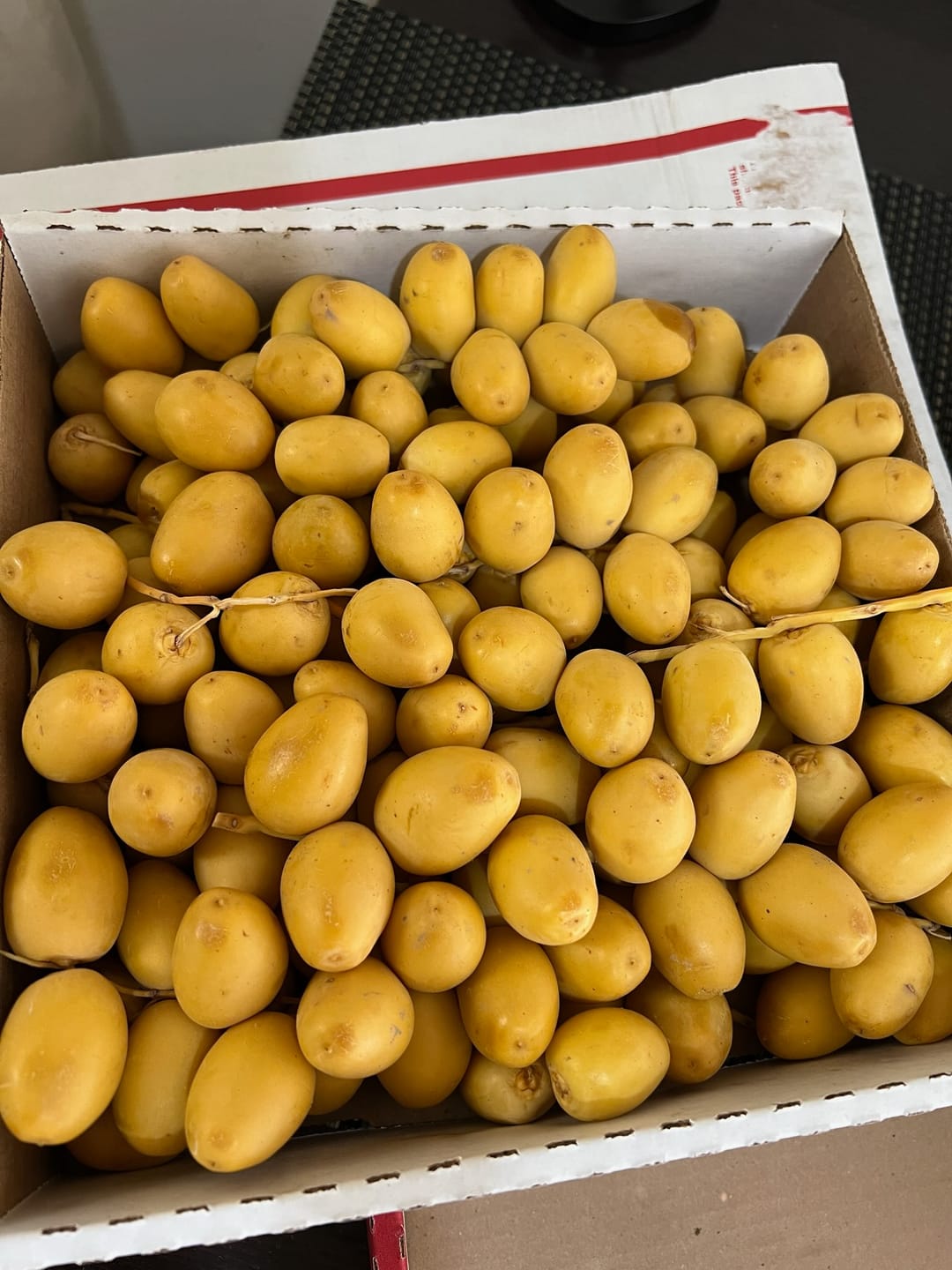 Customer photo review of Organic Yellow Barhi Dates (Khalal Barhi Dates)
