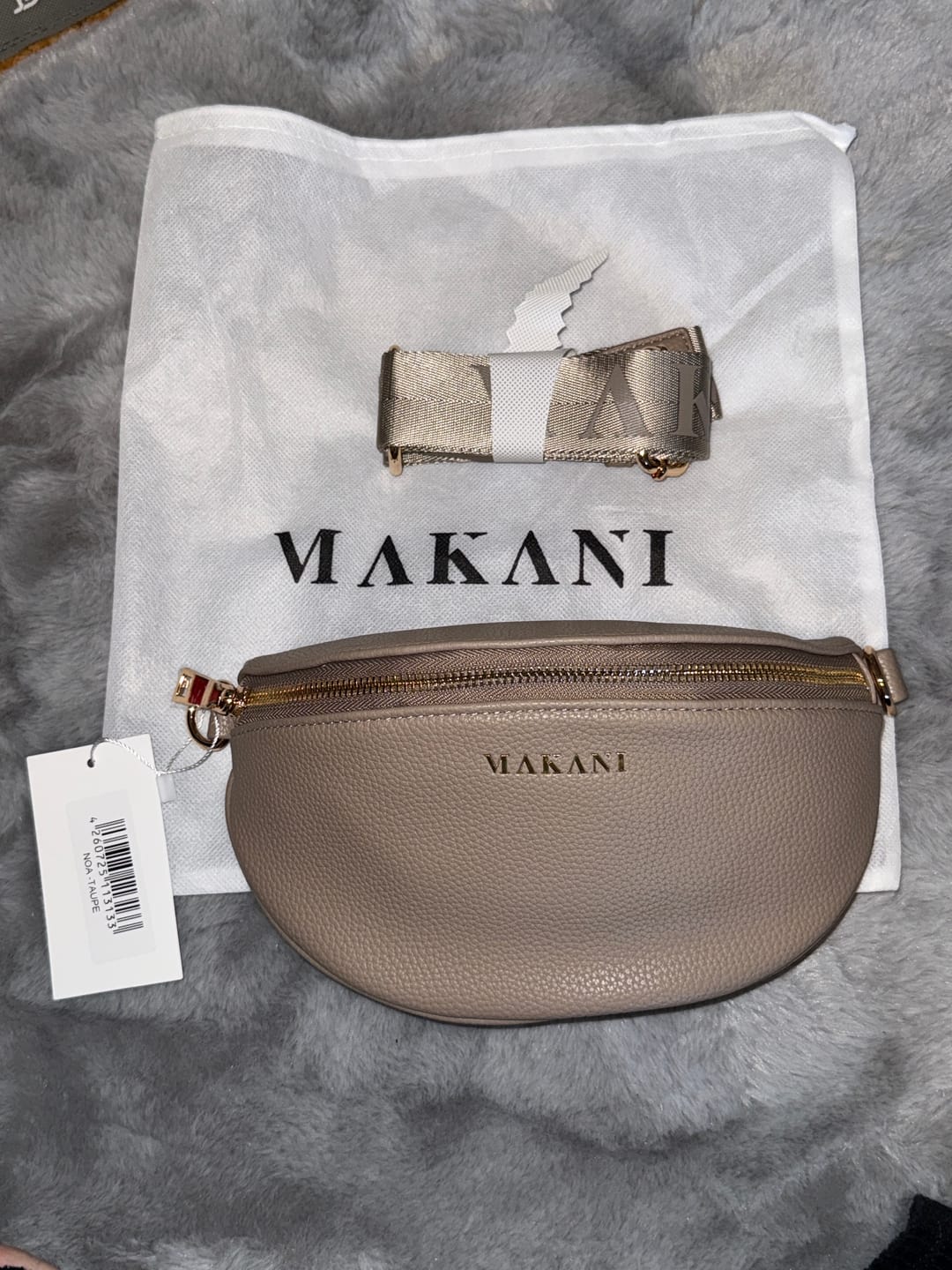 Customer photo review of NOA - TAUPE