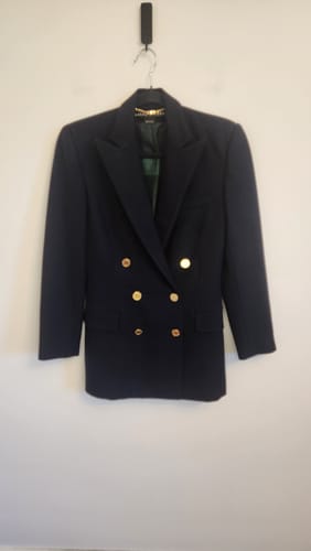 Customer photo review of Ralph Lauren Brands Women's Secondhand Wholesale Clothing