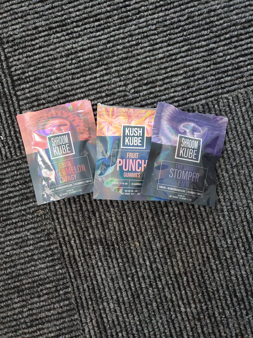 Customer photo review of Fruit Punch Kush Kube® - 15mg THC
