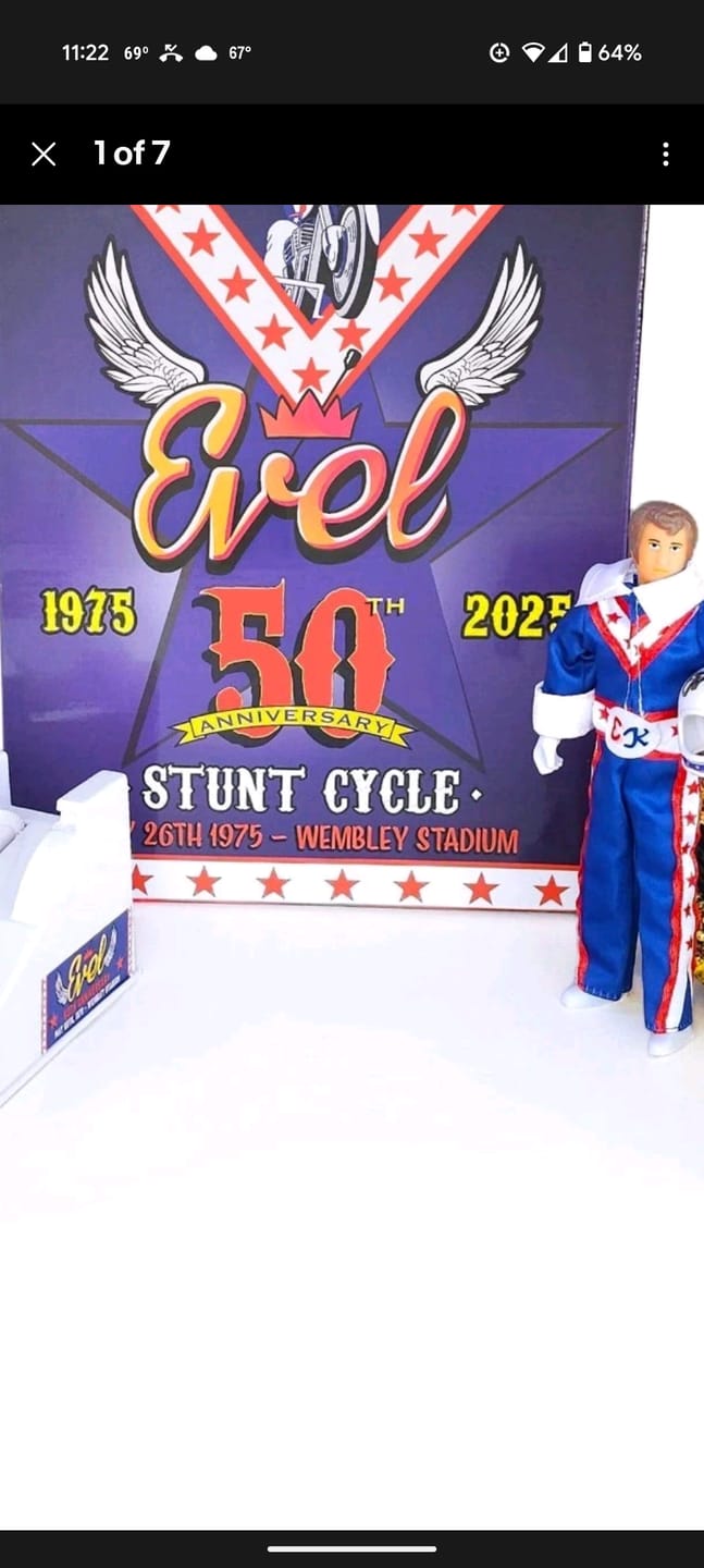 Customer photo review of Wembley 50th Anniversary Evel Knievel Stunt Cycle Set – Limited Gold Edition