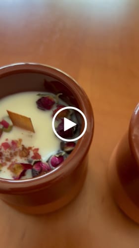 Customer video review of MECHAS DE MADERA SIMPLE