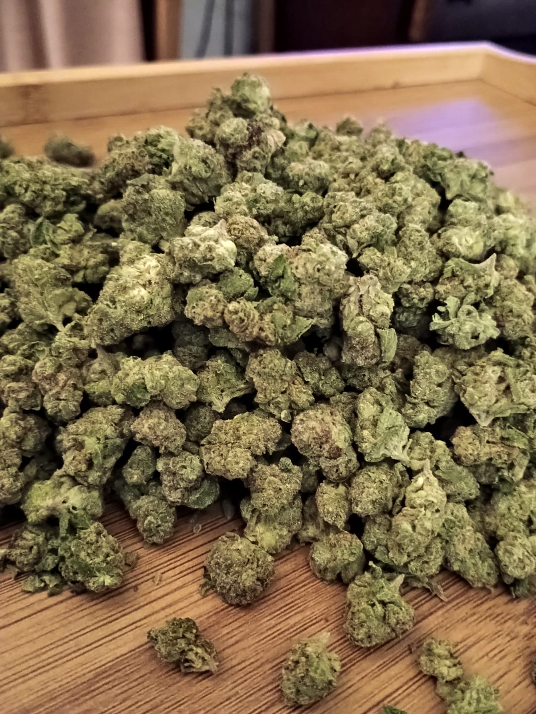 Customer photo review of Wedding Cake - Greenhouse THCA (Smalls)