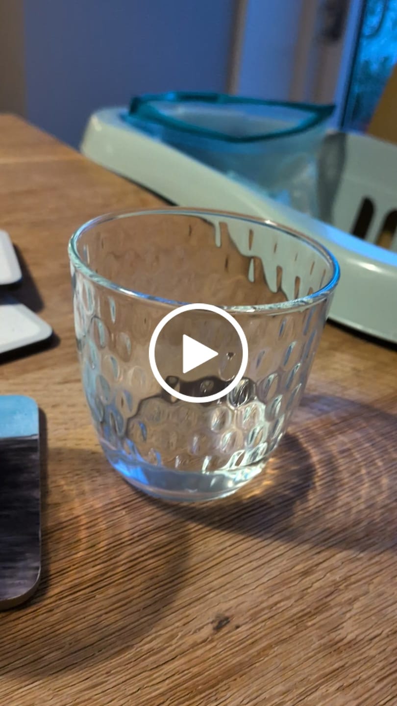Customer video review of Bormioli Rocco Gekleurde Waterglazen 290 ml - Glazenset Slot - 18 stuks