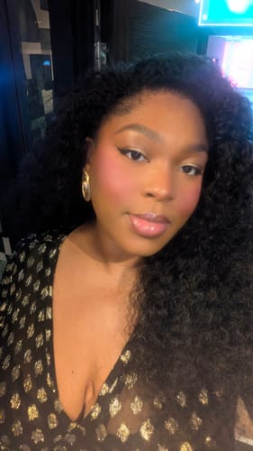 Customer photo review of CurlyMe 3 In 1 Half Wig Water Wave Glueless Install Half Wig With Adjustable String Beginner Friendly