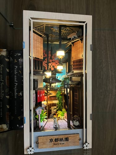 Customer photo review of Kyoto Gion Book Nook Kit