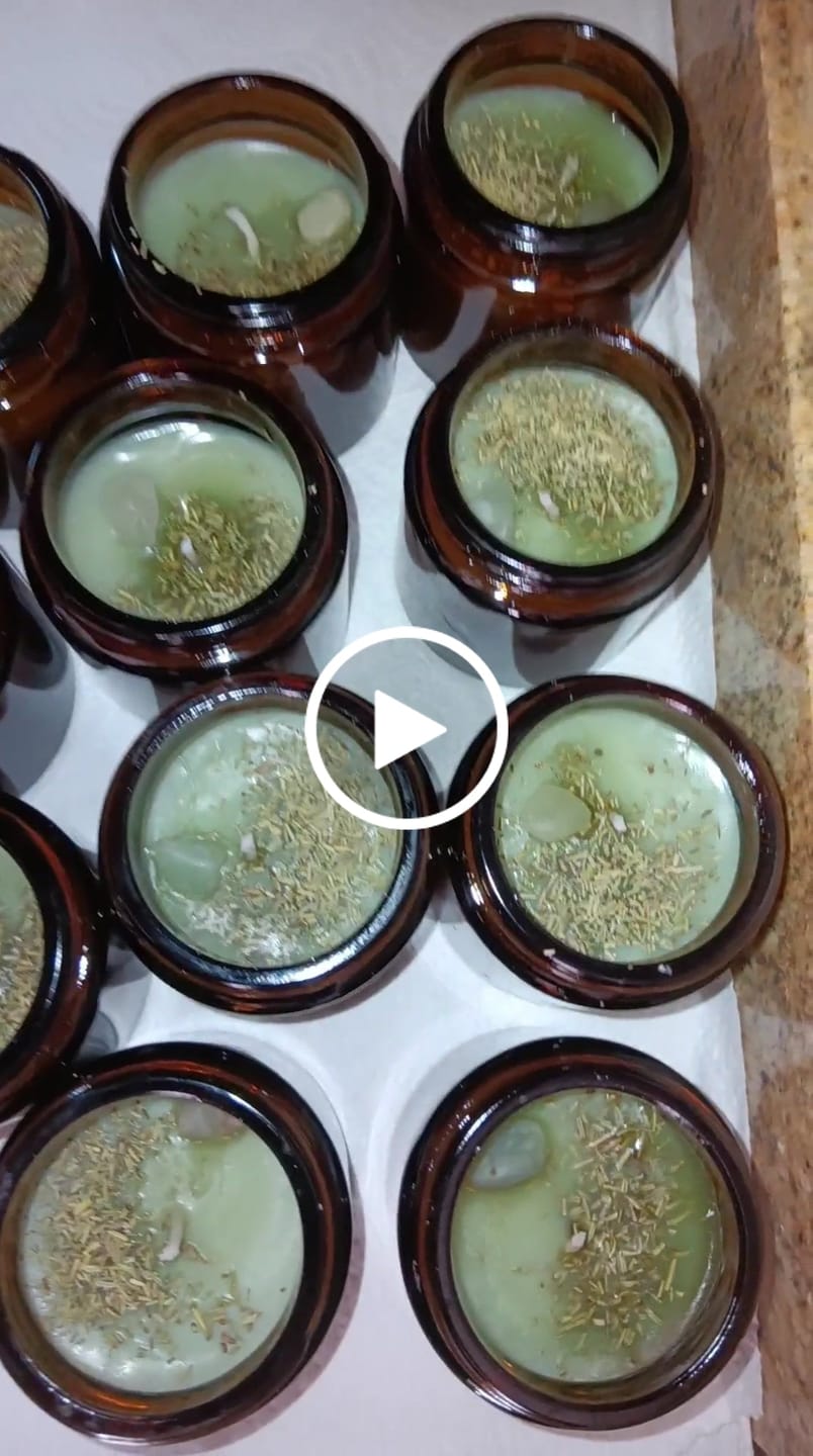 Customer video review of Tarro ámbar con tapa de 100 ml (Tapa negra o dorada)