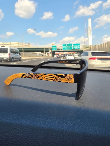 Customer photo review of Mis Raíces Black