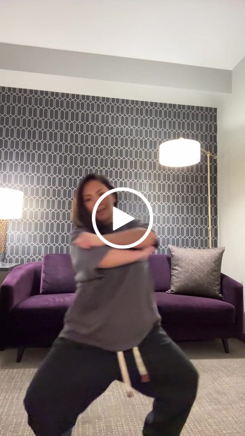 Customer video review of Oba Oversized Shirt