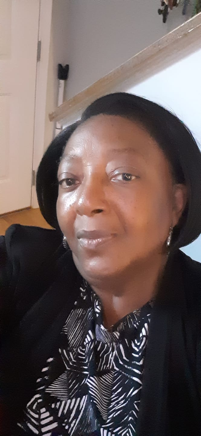 Customer photo review of Sensationnel Butta Lace Chic Bob Glueless HD Lace Front Wig - BOB UNIT 3