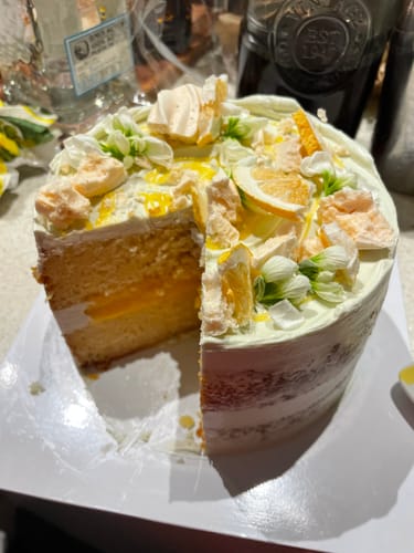 Customer photo review of lemon meringue cake