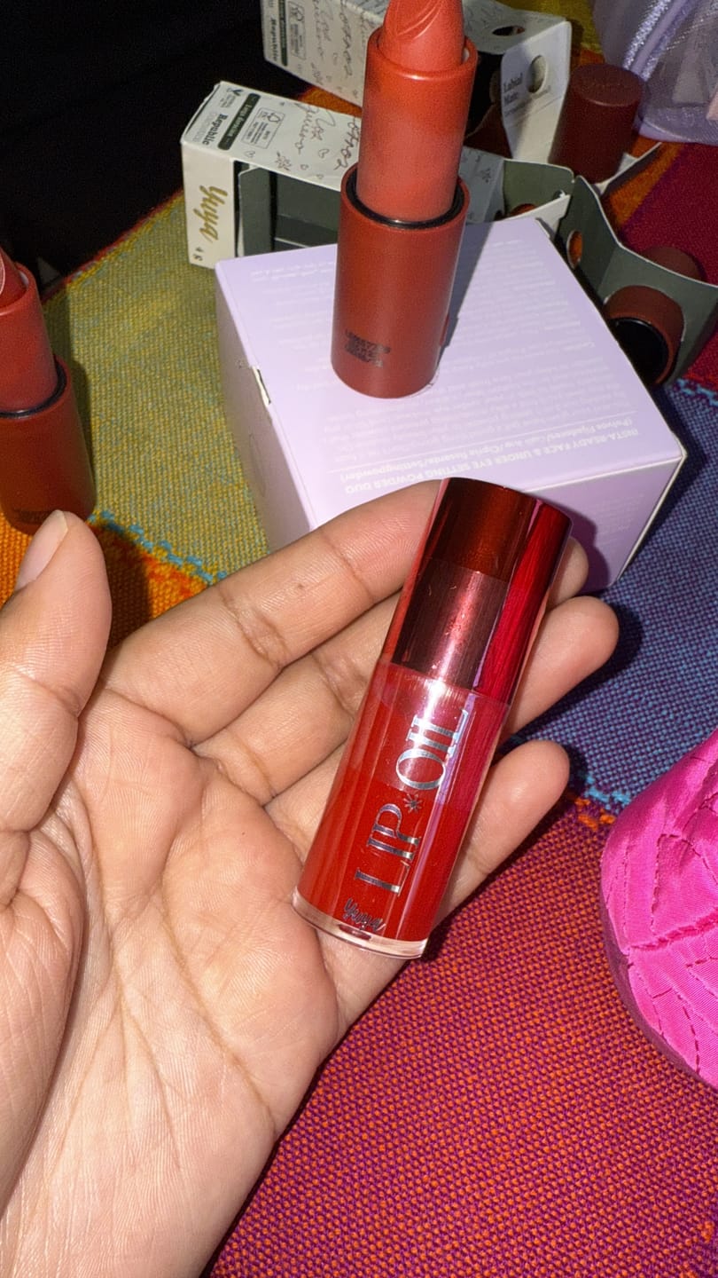 Customer photo review of Lip oil Flama