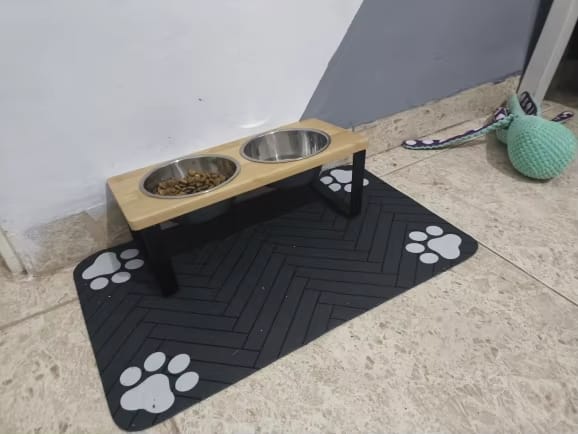 Customer photo review of CatEat - Futternapf für treue Begleiter für gesunde Wirbelsäule und entspanntes Fressen