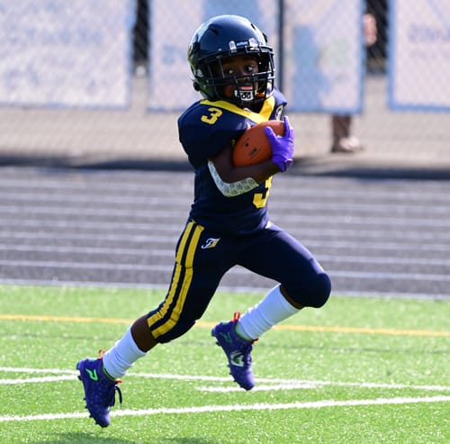 Customer photo review of Phenom Elite VPS4 Youth Football Gloves - Team Colors