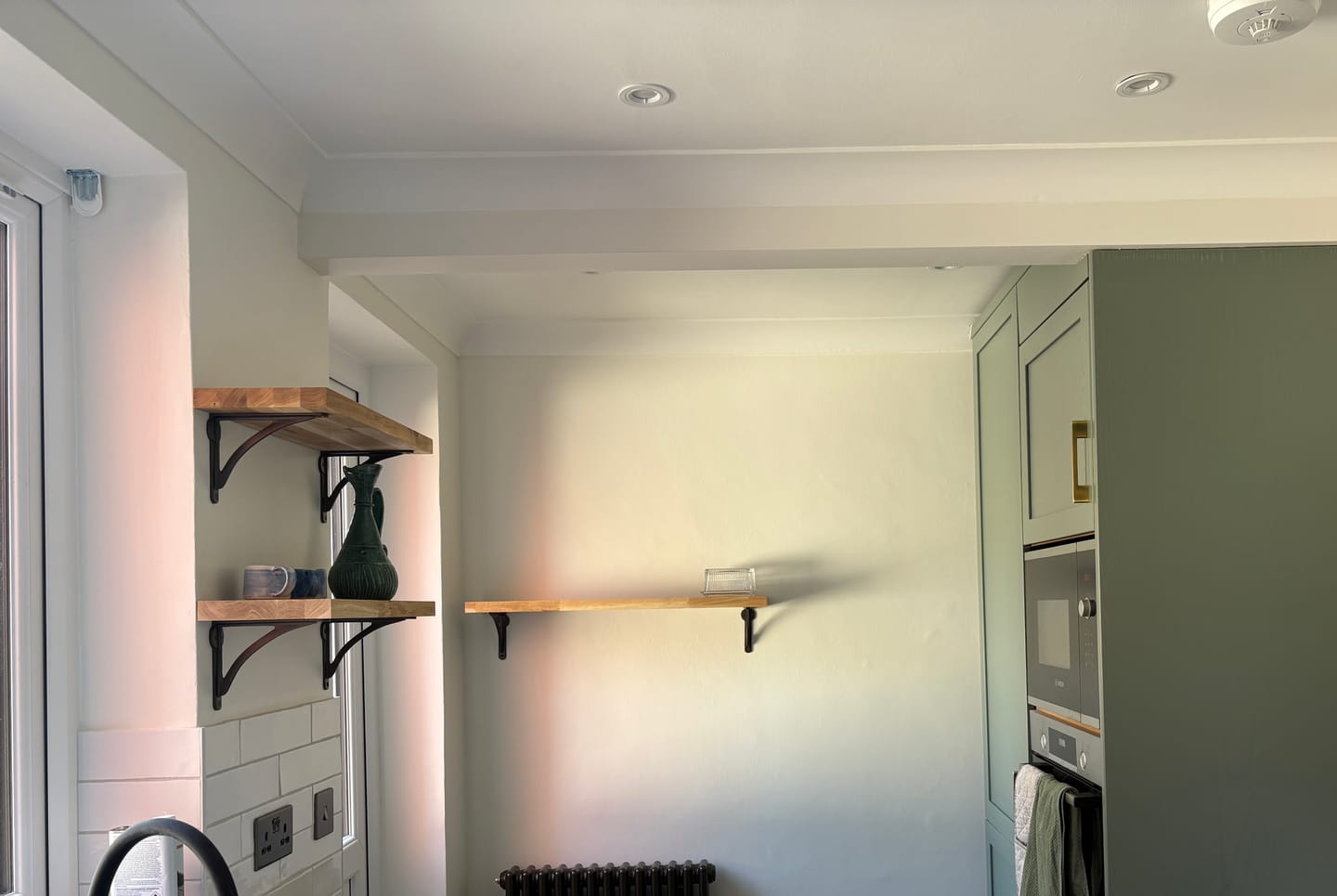 Customer photo review of 7 Inch Ironbridge Cast Iron Shelf Bracket