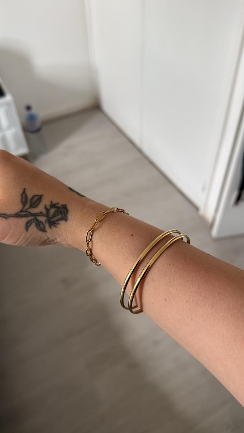 Customer photo review of Classic Gold Bangle