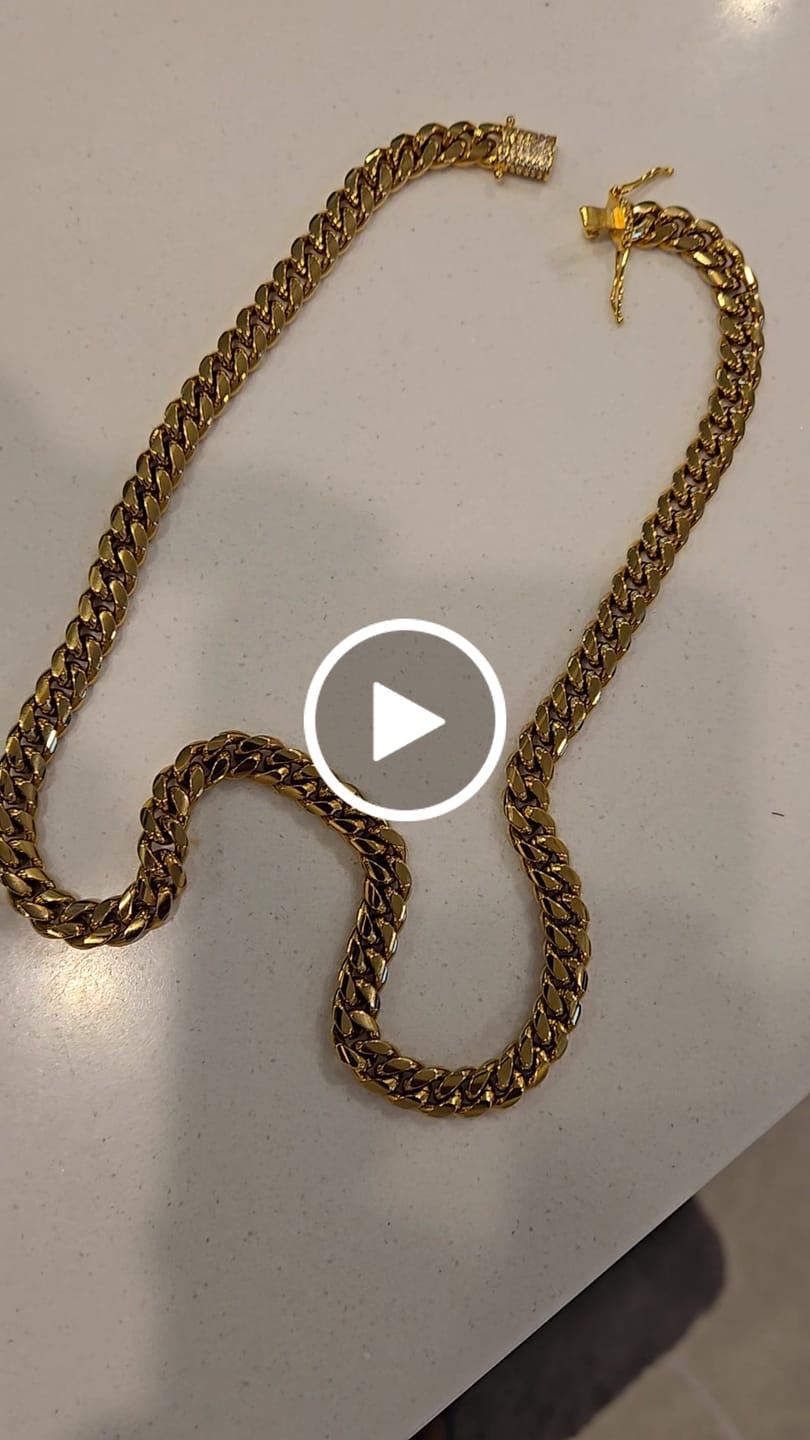Customer video review of 6-18mm Miami Cuban Necklace