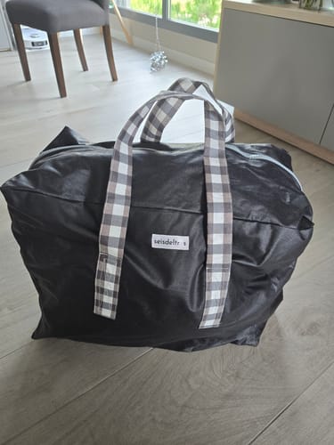 Customer photo review of Bolsa MyBigBag Negra con asas vichy y cremallera gris