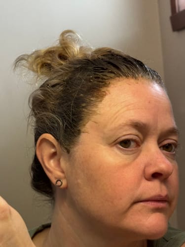 Customer photo review of Instant Dye Shampoo