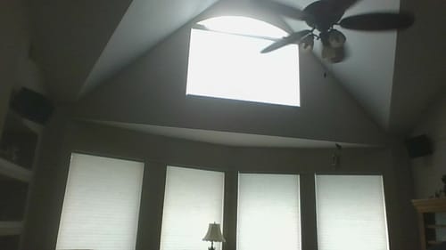 Customer photo review of SmartWings Motorized Light Filtering Cellular Shades Nowa