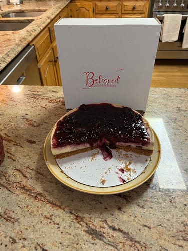 Customer photo review of Seasonal Cheesecake - Marionberry