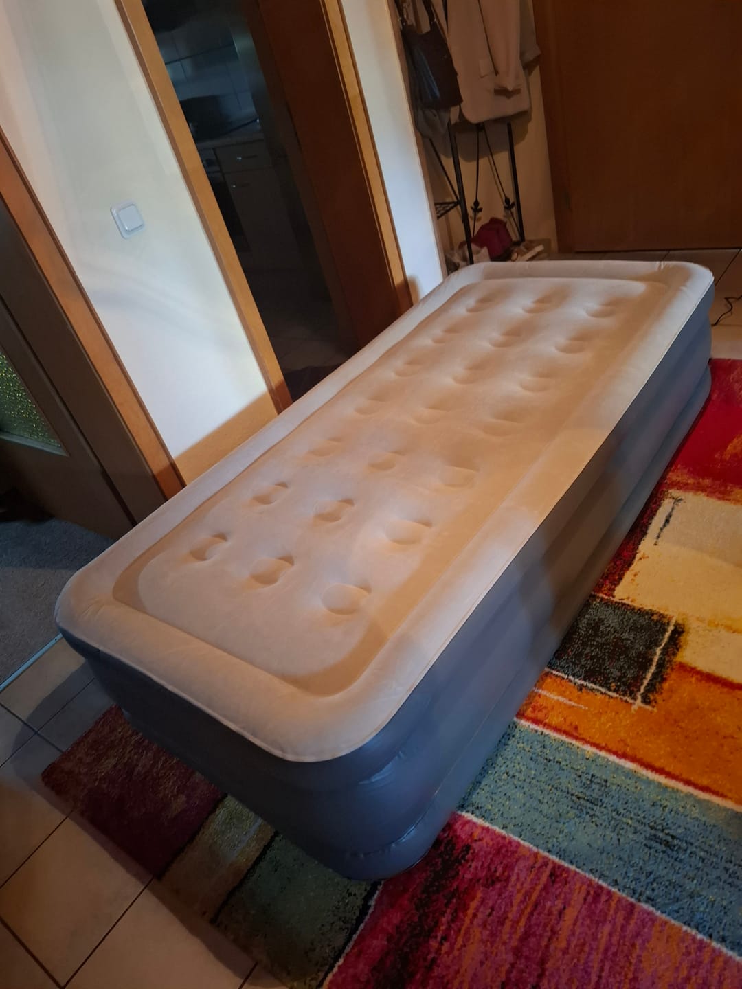 Customer photo review of Luftmatratze selbstaufblasend