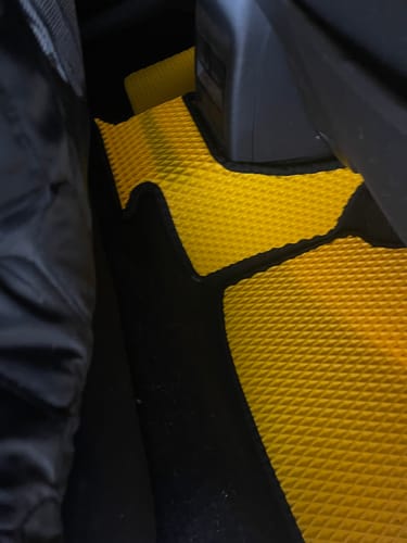 Customer photo review of Auto Fußmatten nach Maß - Komplettset