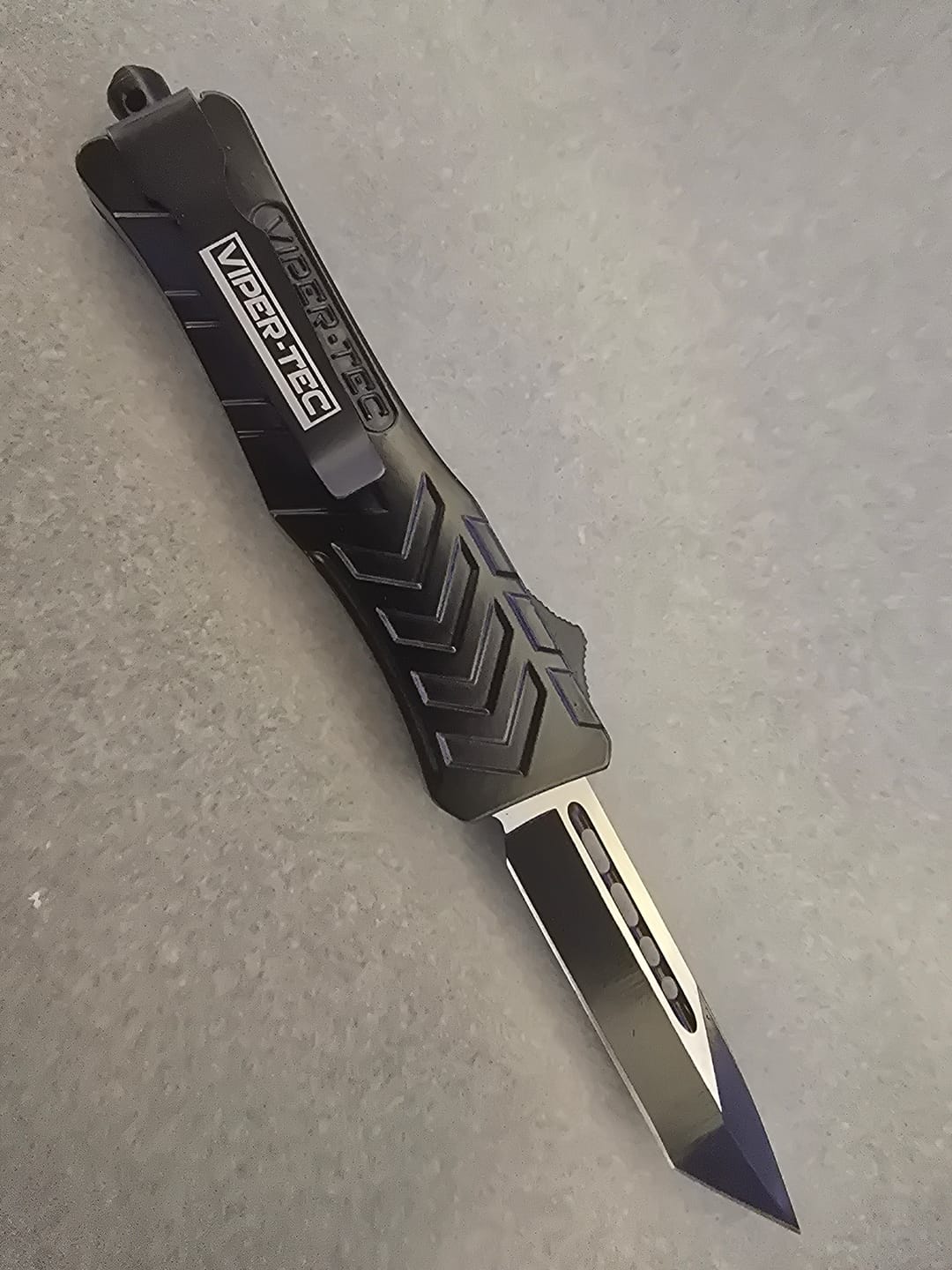 Customer photo review of 40% OFF VF-1 Black  D/A OTF (Multiple Blade Styles Available)