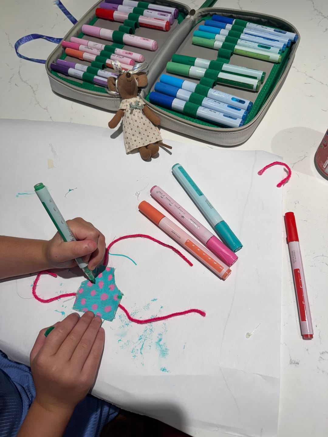 Customer photo review of Ohuhu Acrylic Markers 24 Colors 48 Pack