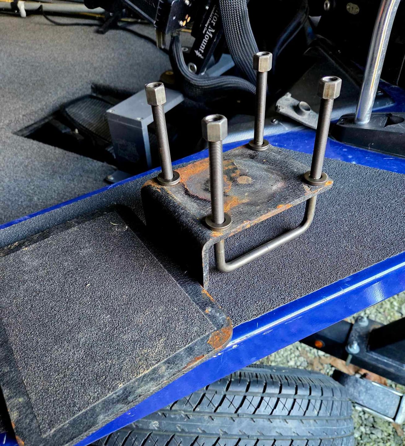 Customer photo review of 3/8 Inch Diameter U-Bolts - Square