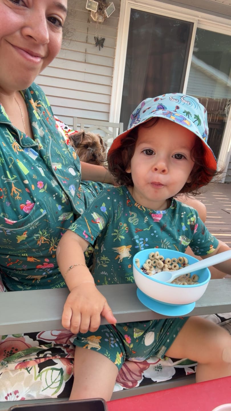 Customer photo review of Mandrake's Potions & Herbs Bamboo Kids Pajama Short Set