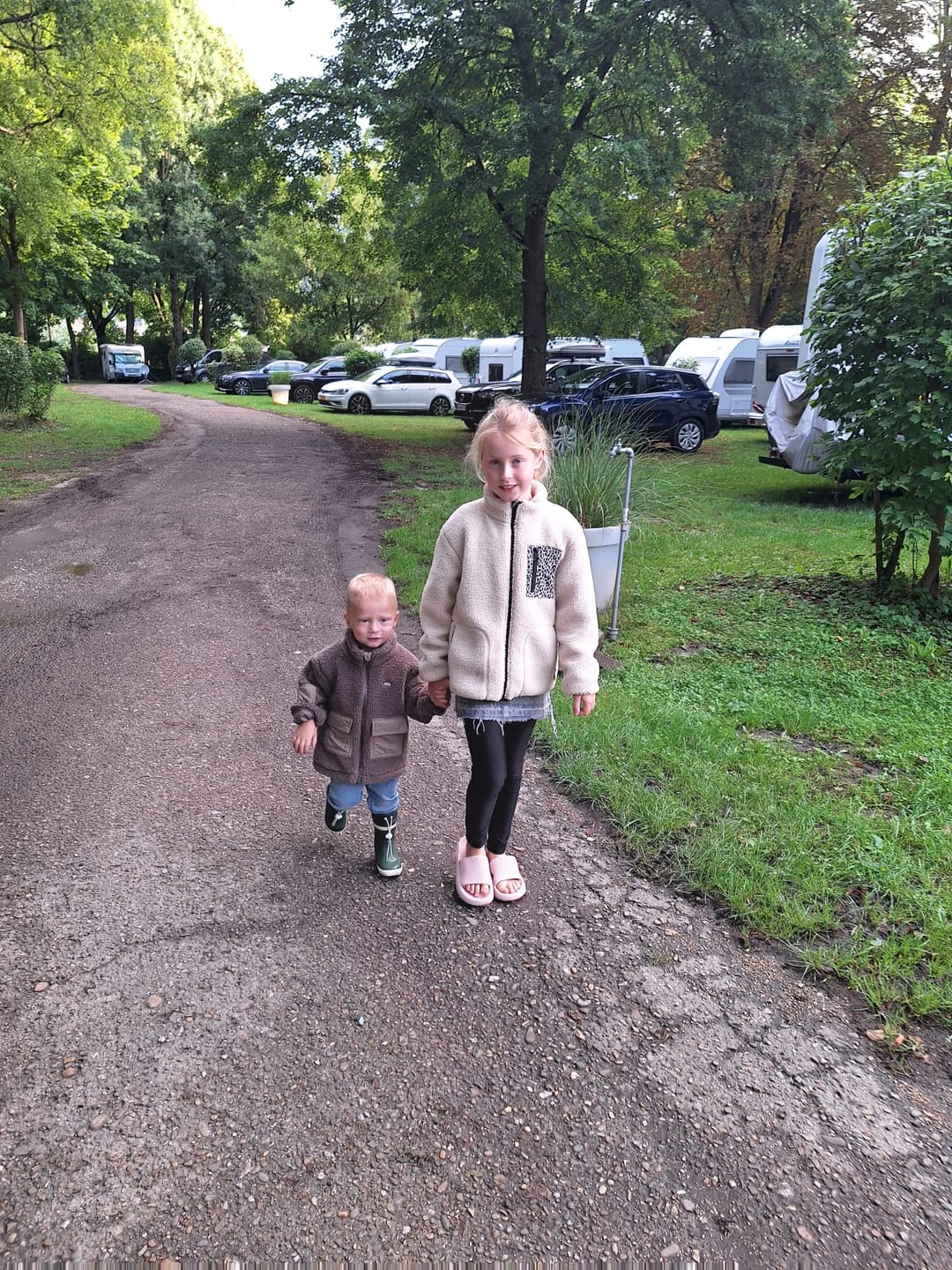 Customer photo review of HappyFlops Kids
