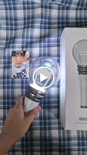 Customer video review of HIGHLIGHT OFFICIAL LIGHT STICK ver.2