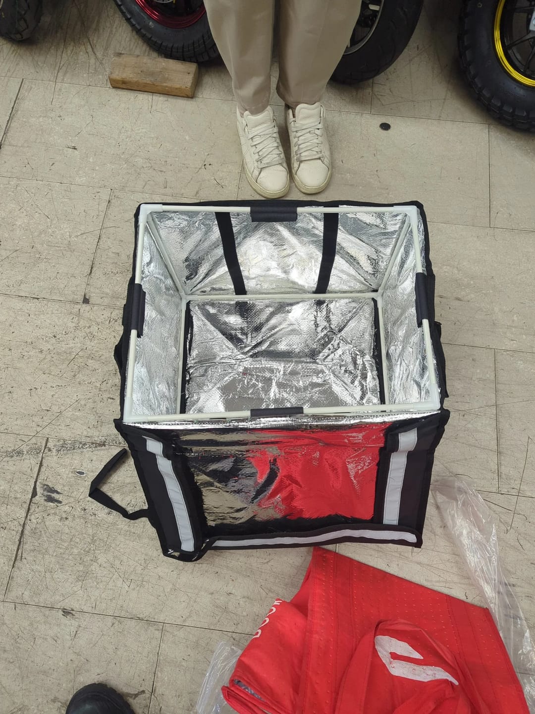 Customer photo review of EMMO Delivery Bag