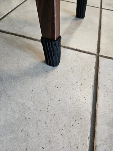 Customer photo review of Stuhlsocken Schwarz 4er Set