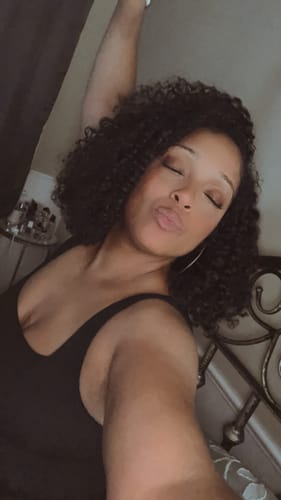 Customer photo review of CurlyMe 3 In 1 Half Wig Kinky Curly Glueless Install Half Wig With Draw-string Beginner Friendly