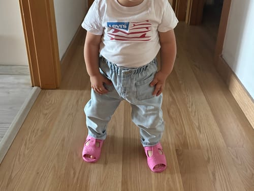 Customer photo review of Sandalia rizo casa Vulca Bicha niña
