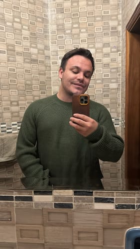 Customer photo review of GISUNG Sweater