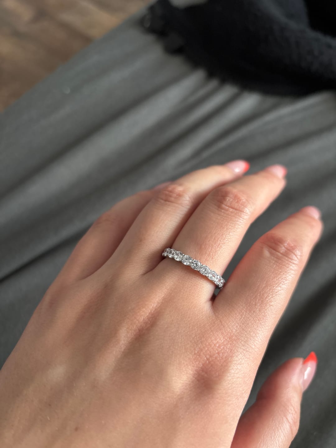 Customer photo review of Estella Ring | 18K vergoldet