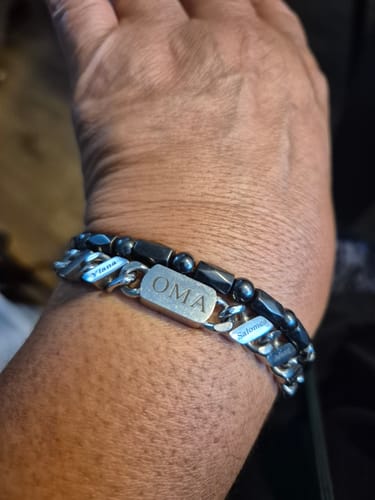 Customer photo review of Familieschakel Armband Voor Oma