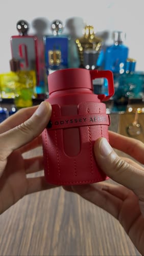 Customer photo review of Armaf Odyssey Artisto Red Edition Eau de Parfum for Men – 3.4 oz / 100 ml
