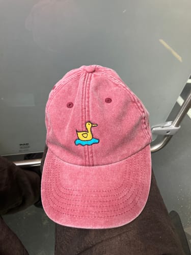 Customer photo review of Lonely Duck Vintage Hat