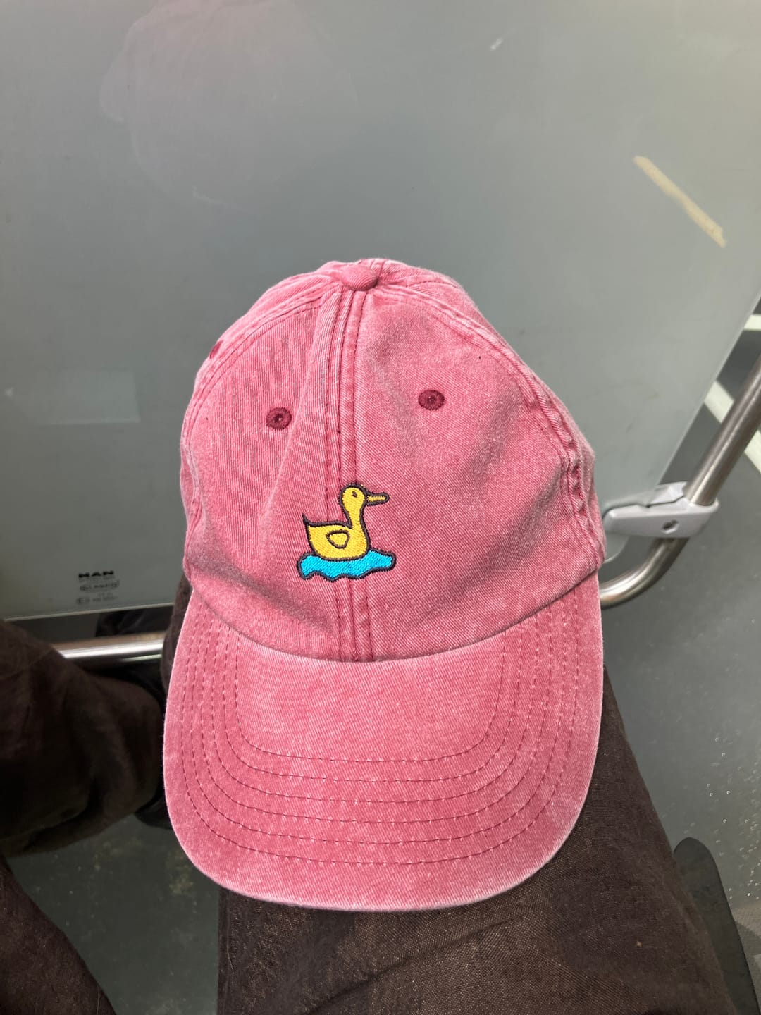 Customer photo review of Lonely Duck Vintage Hat