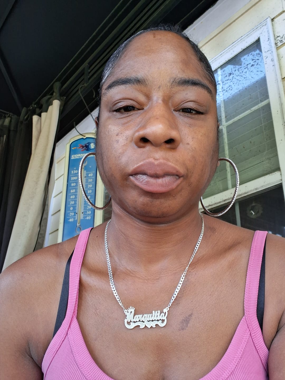 Customer photo review of Personalized Crown Double Plated Name Necklace "Savannah"