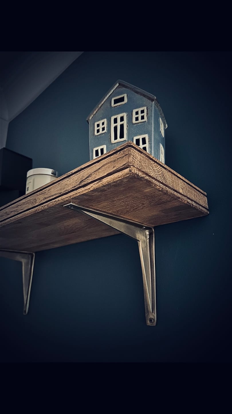 Customer photo review of Heritage Shelf Bracket | Aged Brass