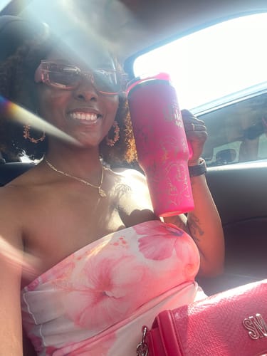 Customer photo review of Fierce Fuchsia HydraLock™ Flip Straw Tumbler - 40oz