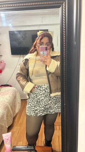 Customer photo review of CHAQUETA CAZADORA ZARA CAQUI/CAFÉ