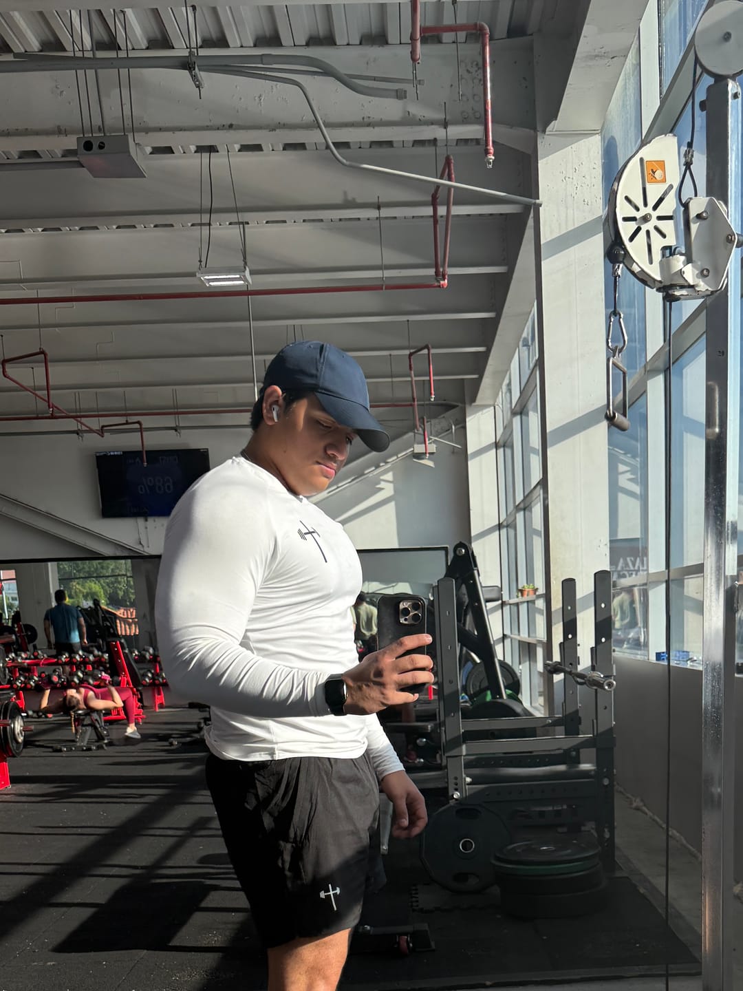 Customer photo review of Long Sleeve Performance Tee