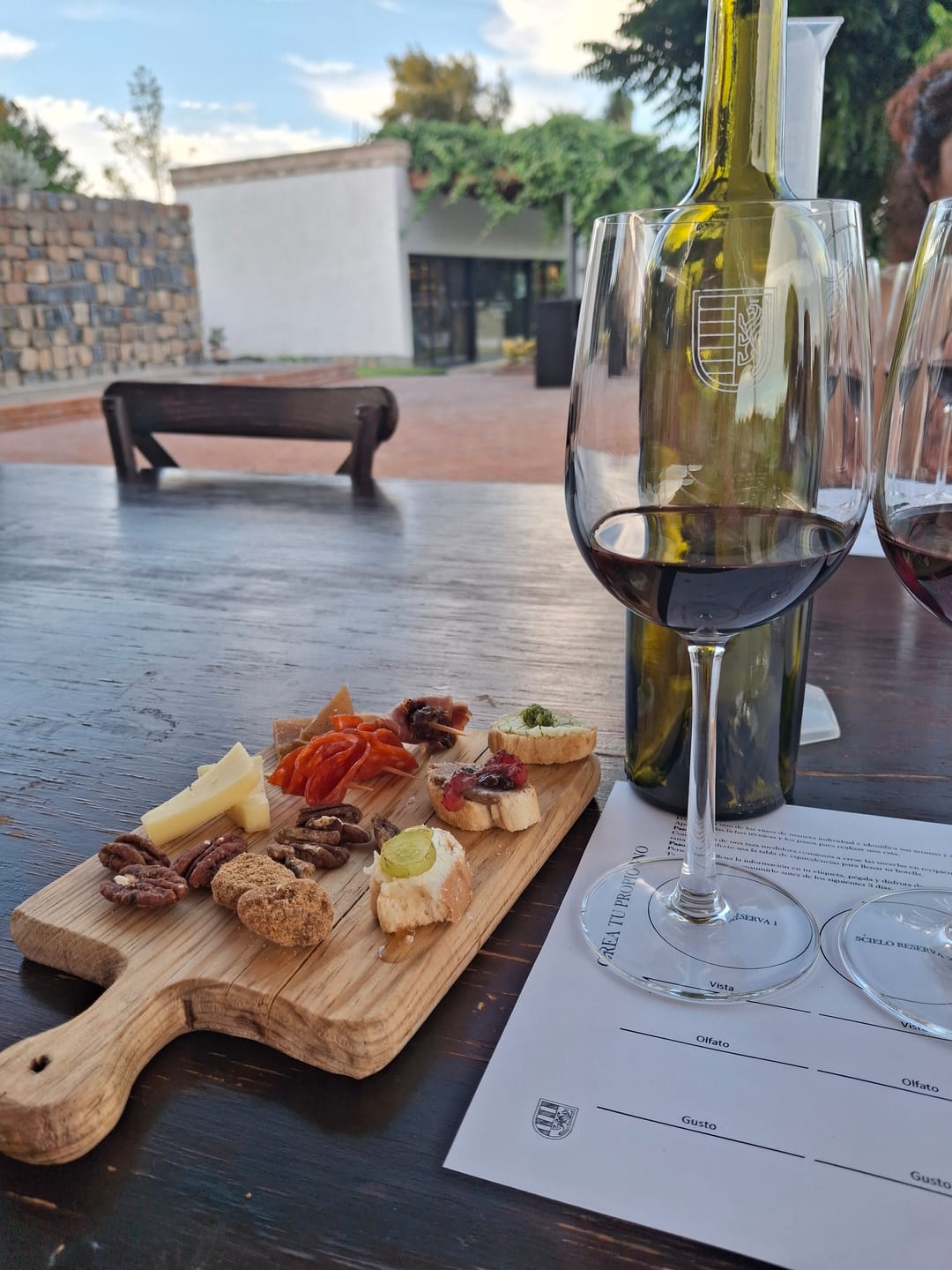 Customer photo review of Crea Tu Vino